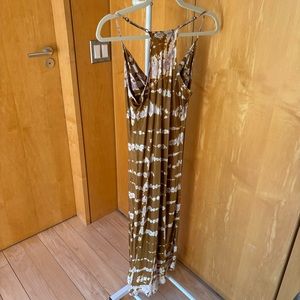 Simple tank top maxi dress